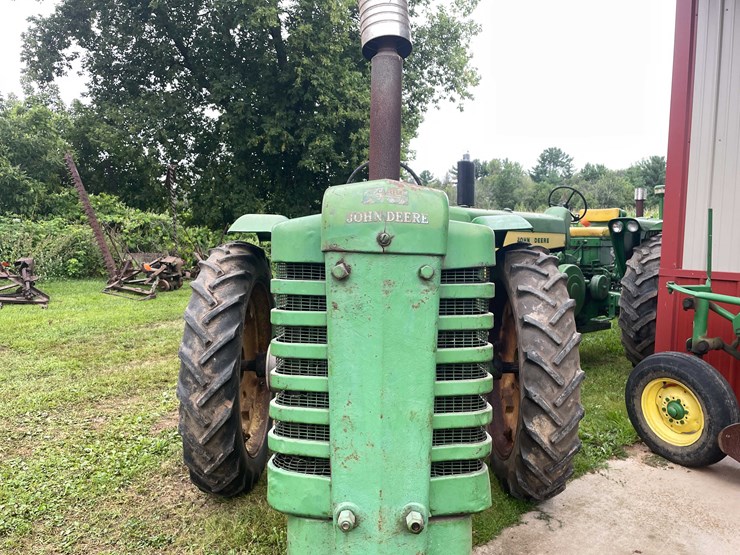 #6686-•-1950---1952-john-deere-tractor-image-26