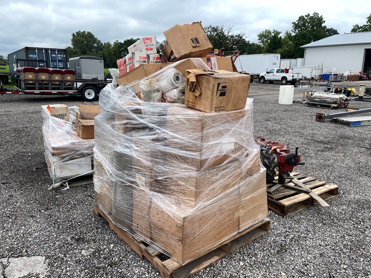#6403-•-pallet-of-filters-image-3