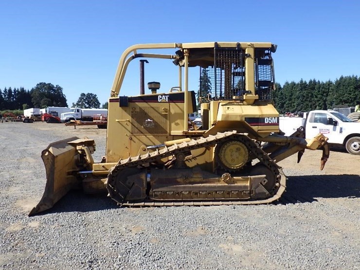 2001-caterpillar-d5m-xl-image-6