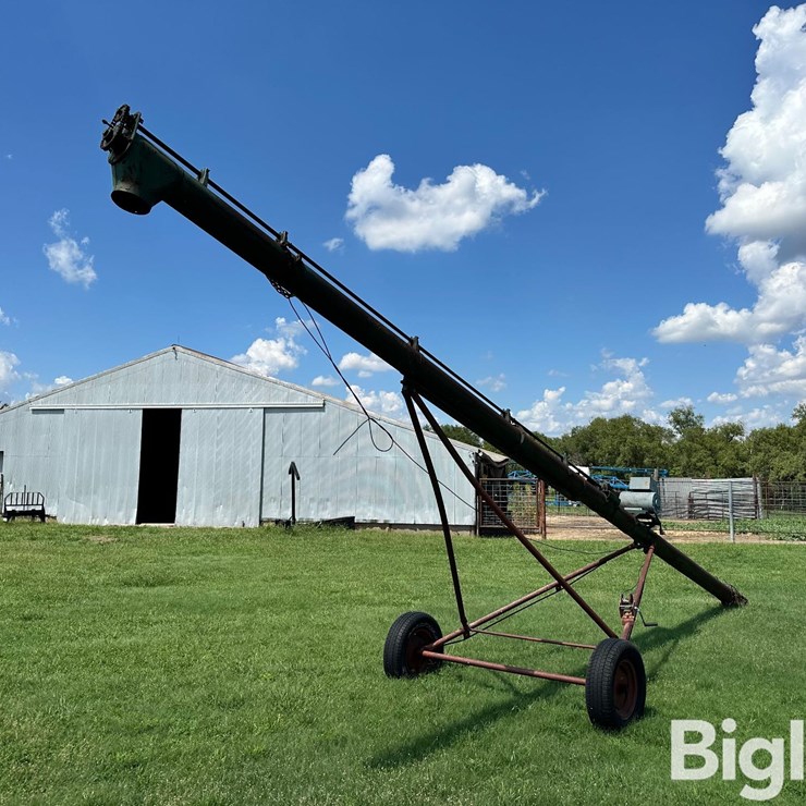 Portable Grain Auger