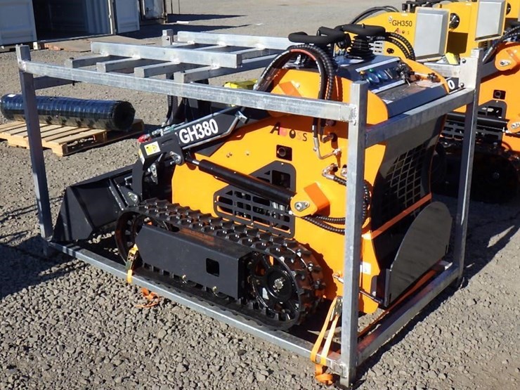 2025-aboss-gh380-skid-steer-tracked-loader-image-2