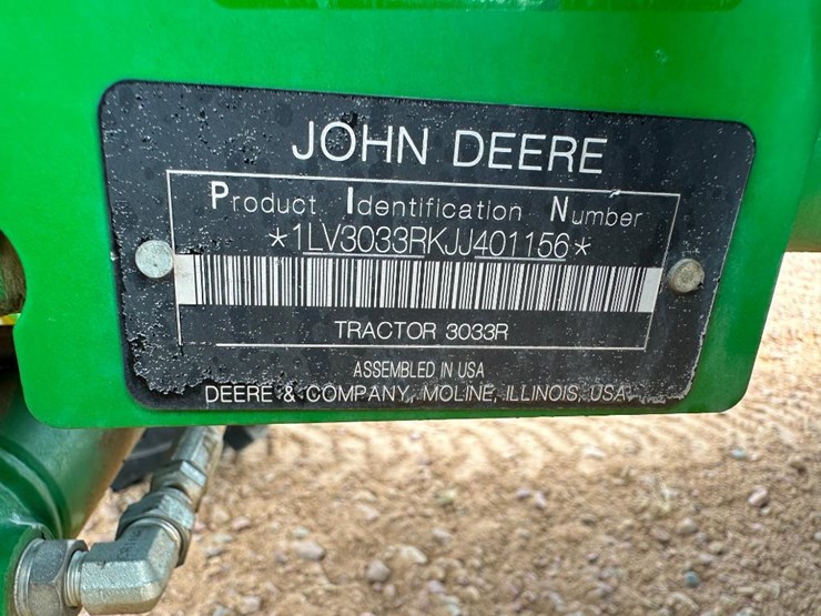2018-john-deere-3033r-image-51