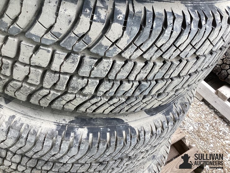 245/75r17-tires-&-rims-image-17