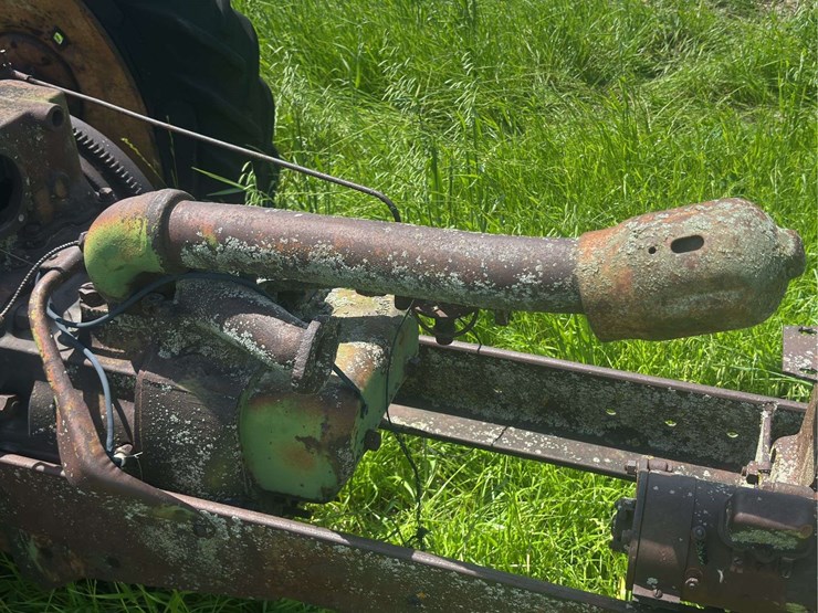 john-deere-model-b-image-16