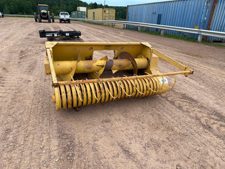 new-holland-790w-image-2