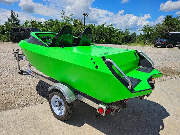 #18971-•-10'-jet-boat-image-7