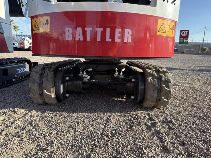 battler-et15h-6-mini-excavator-image-10