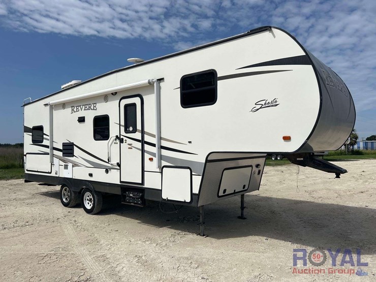 2015-revere-shasta-27db-5th-wheel-travel-trailer-image-2