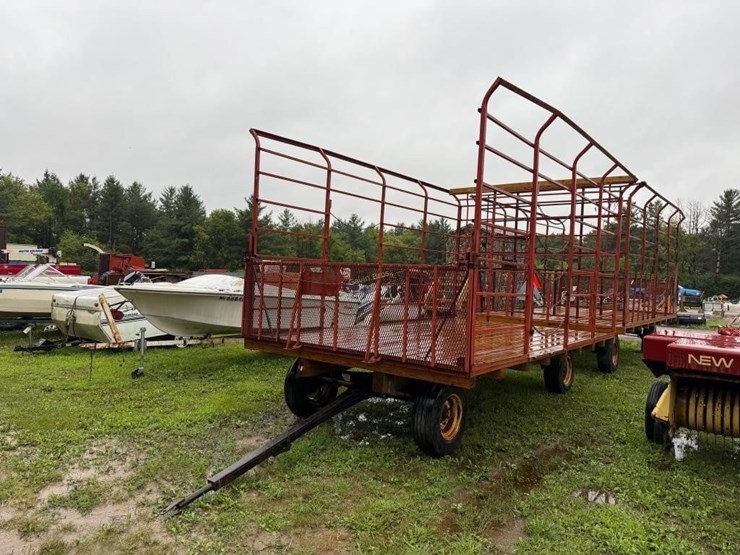 9x16'-hay-rack-on-gear-image-1