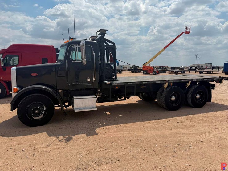 1992-peterbilt-357-image-7