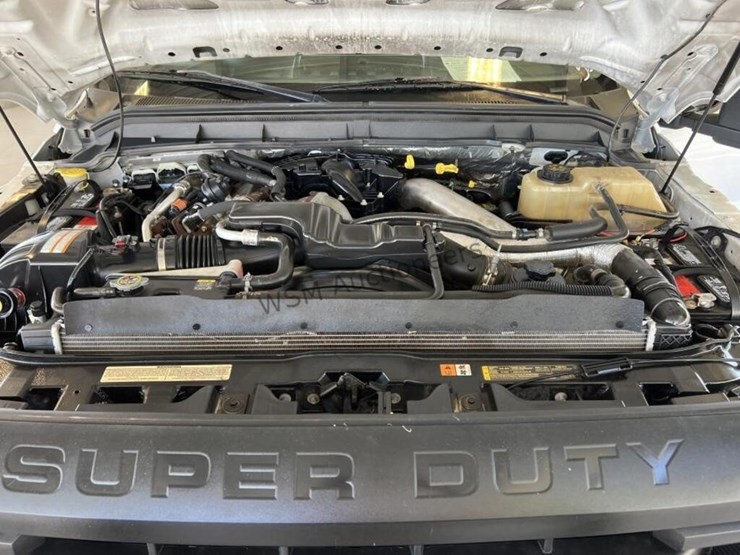2011-ford-f350-image-13
