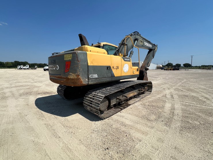 2013-volvo-ec220dl-image-5