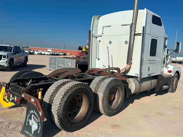 2007-kenworth-t600-image-3