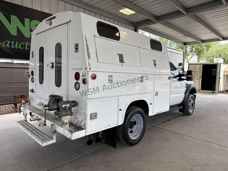 2008-ford-f550-image-7