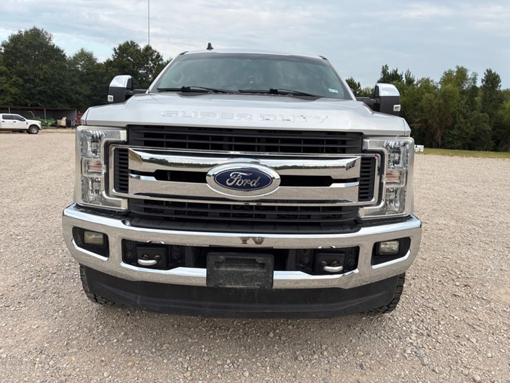 2019-ford-f250-image-2