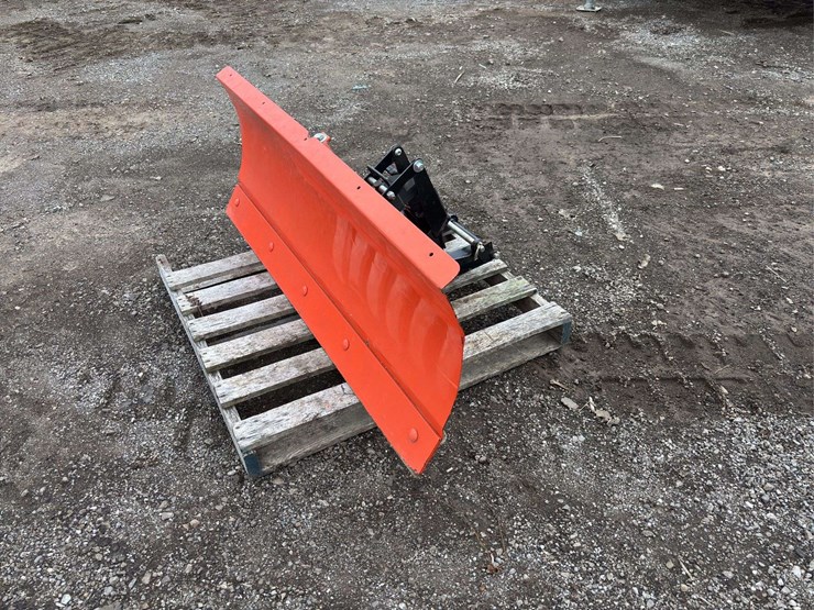 kubota-v4308-image-3