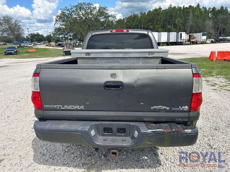 2005-toyota-tundra-image-22