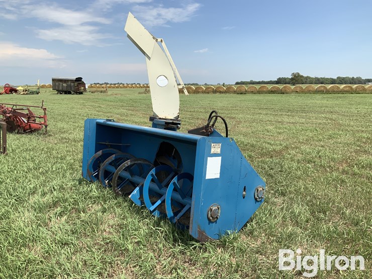 snowmachines-corporation-2800-snow-blower-image-5