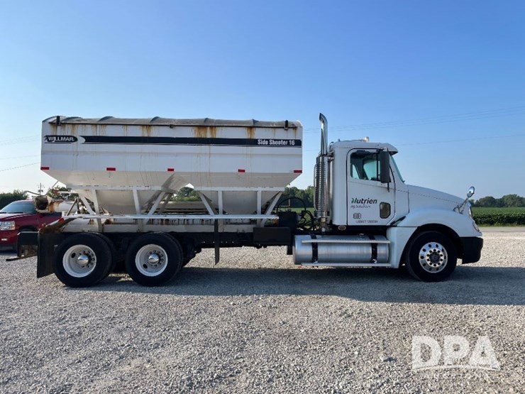 2007-freightliner-dry-tender-truck-(jn2723,-unit-108073)-image-9