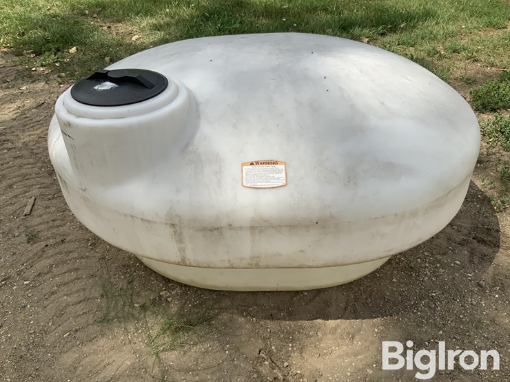 210-gal-plastic-water-tank-image-8