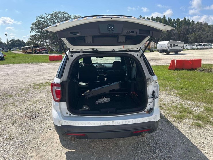 2017-ford-explorer-image-20