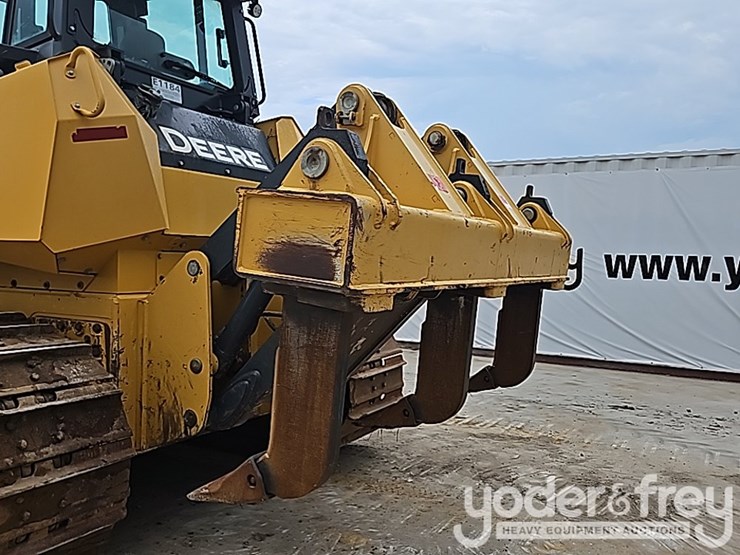 2018-deere-850k-image-33