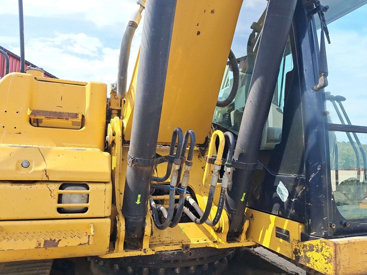 2011-caterpillar-320dl-image-13