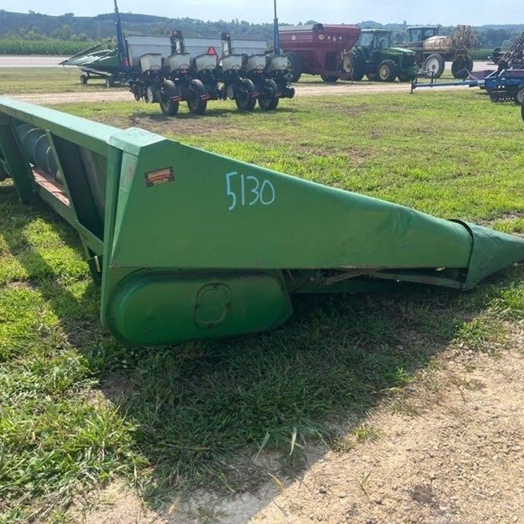 JOHN DEERE 643