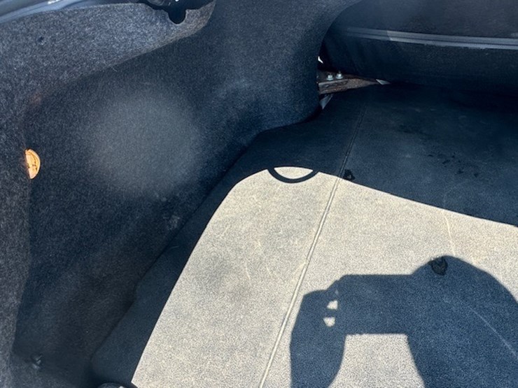 #23001-•-2017-ford-taurus-image-11
