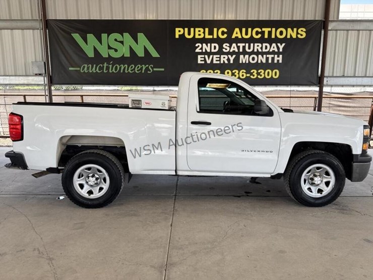 2014-chevrolet-silverado-1500-image-1