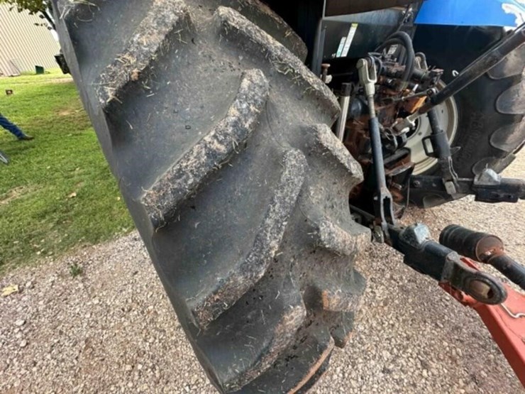 new-holland-t6050-image-14