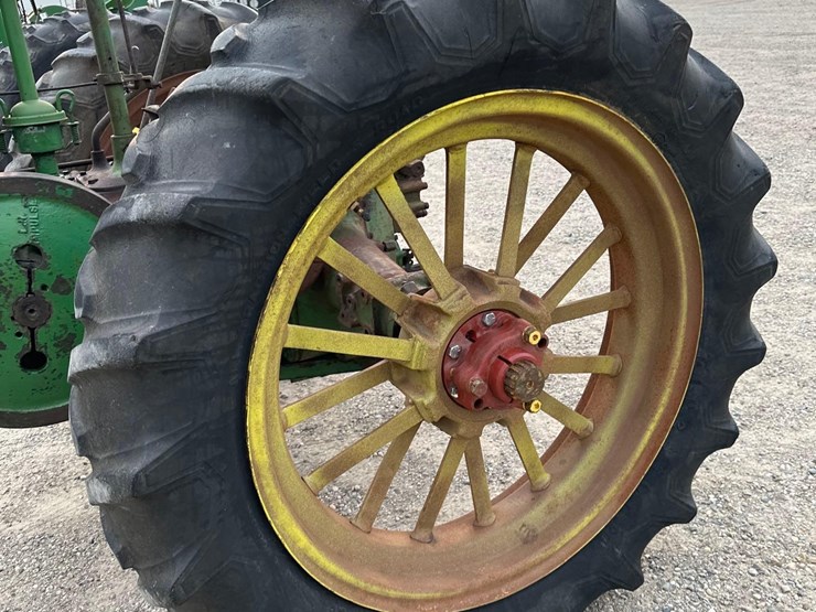 john-deere-a-image-6