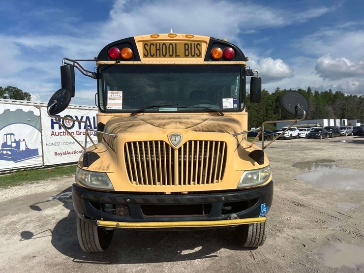 2009-ic-corporation-pb105-school-bus-image-27