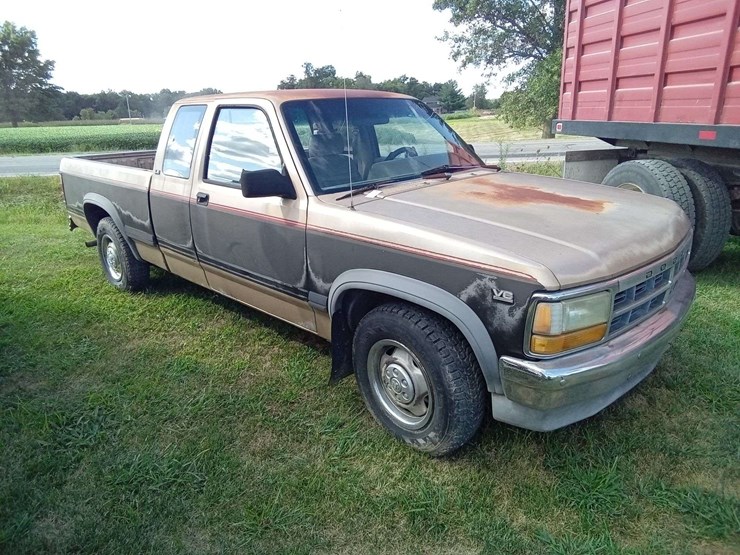 1991-dodge-dakota-image-1