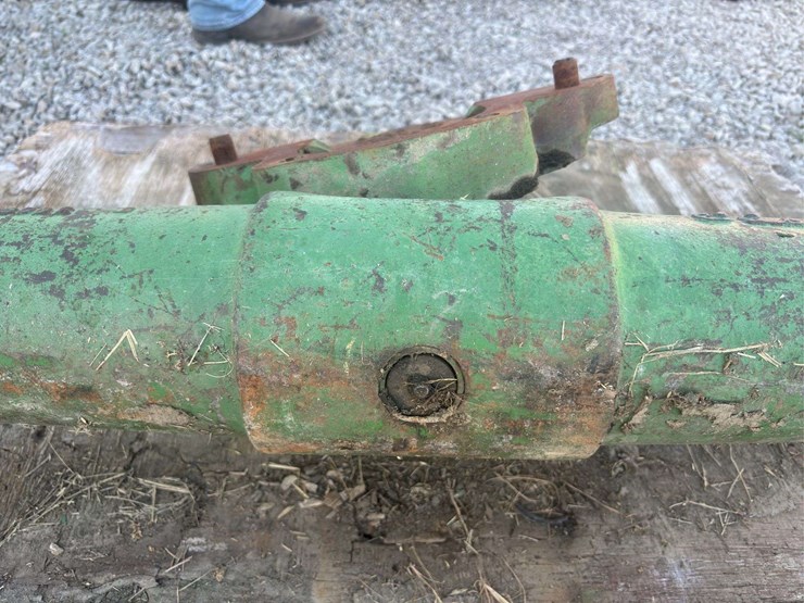 john-deere-model-b-wide-front-end-image-13
