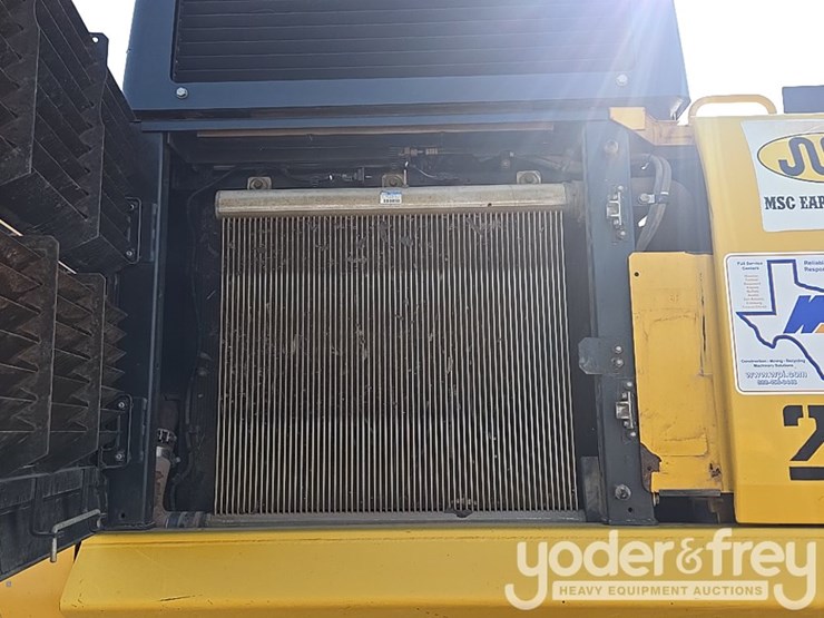 2021-komatsu-pc490-lc-11-image-44