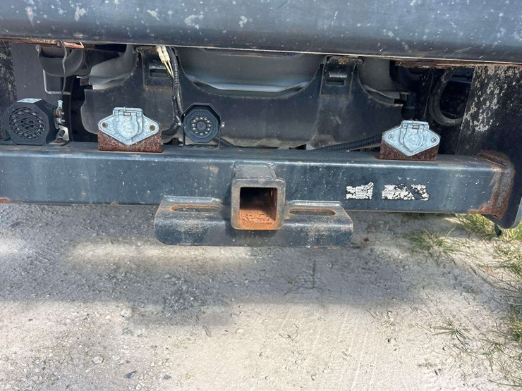 2016-ford-f550-image-40