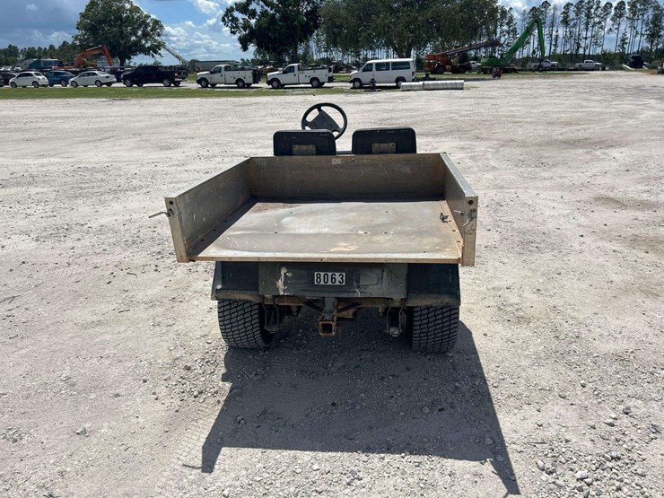 2001-club-car-carryall-utility-cart-image-14