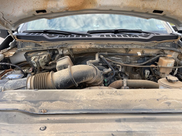 2023-ford-f250-image-7