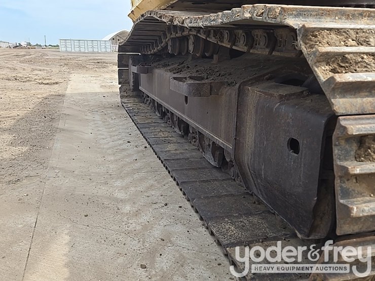 2019-komatsu-pc360-lc-11-image-18