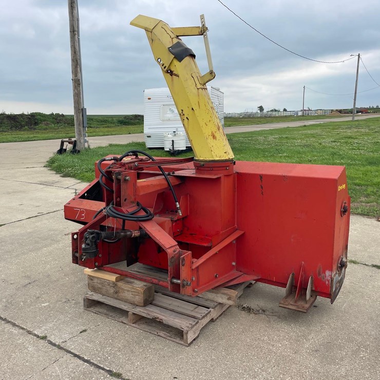 Farm King 960 8ft Snowblower