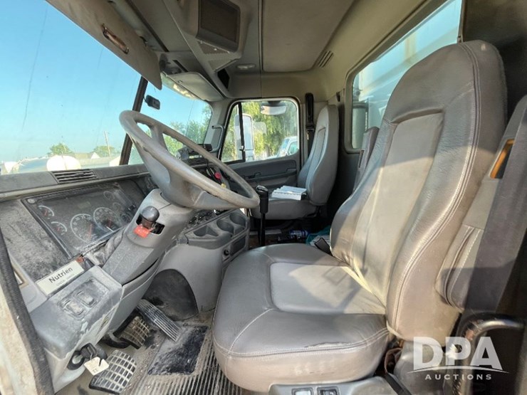 2007-freightliner-dry-tender-truck-(jn2725,-unit-108074)-image-55