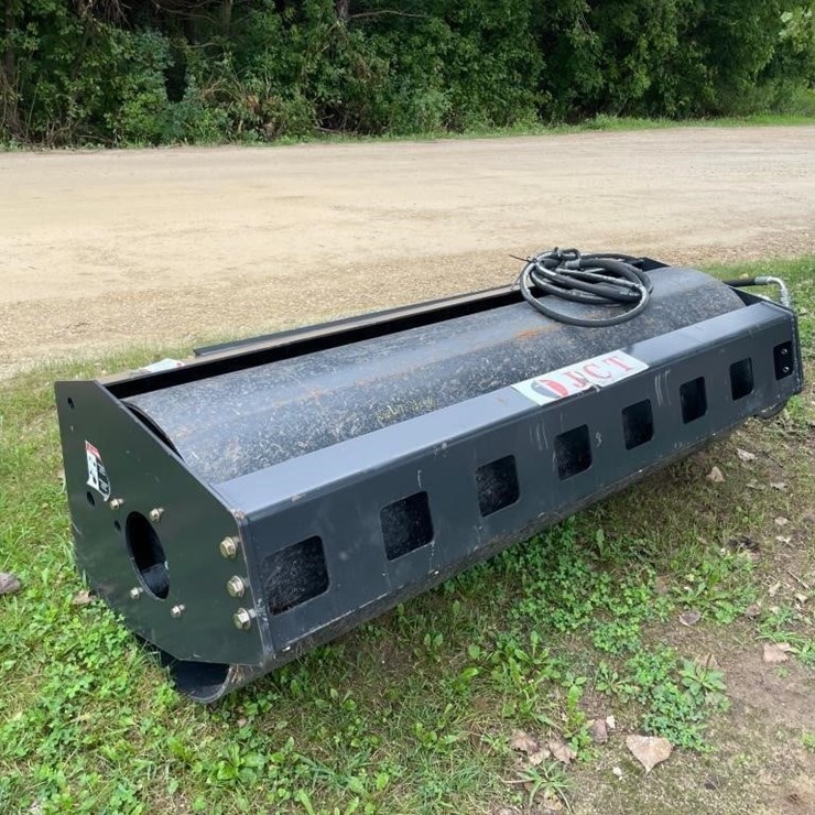 New JCT Skidsteer Roller