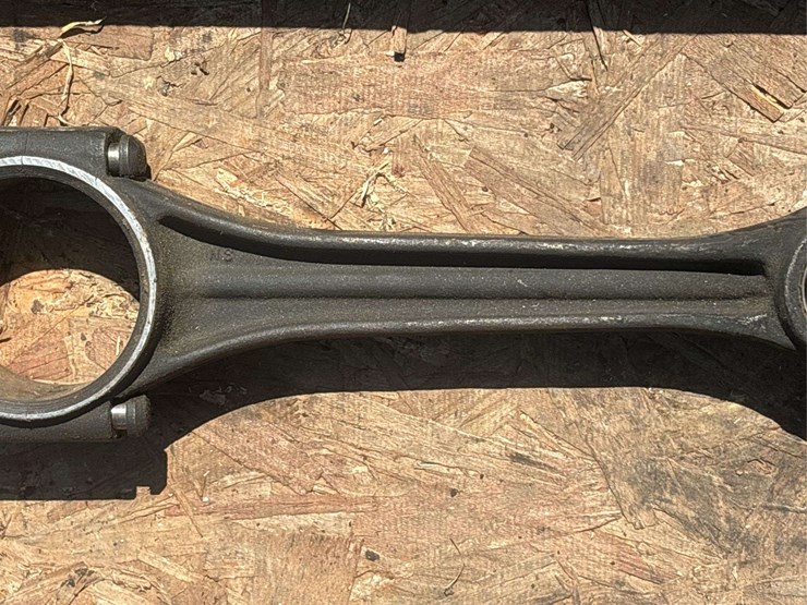 john-deere-model-g-rod-set-and-camshaft-image-8