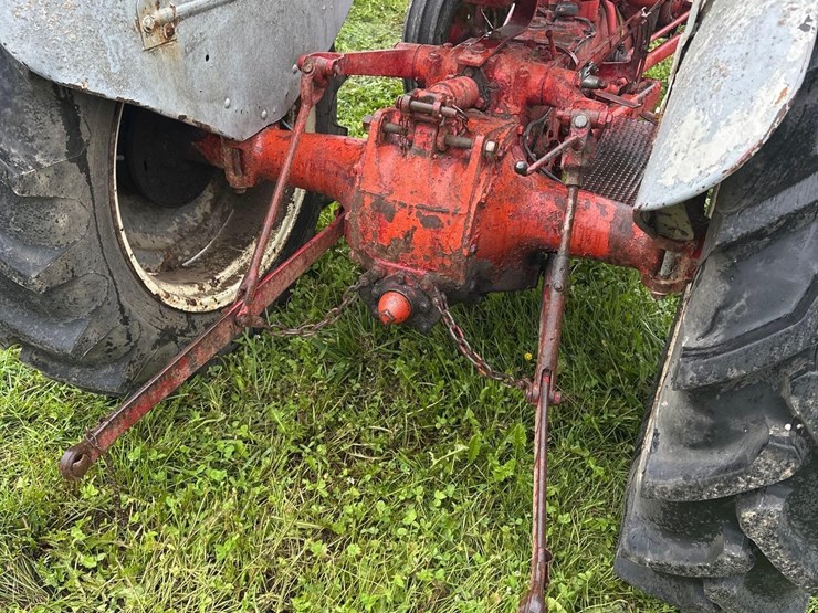 ford-8n-image-6