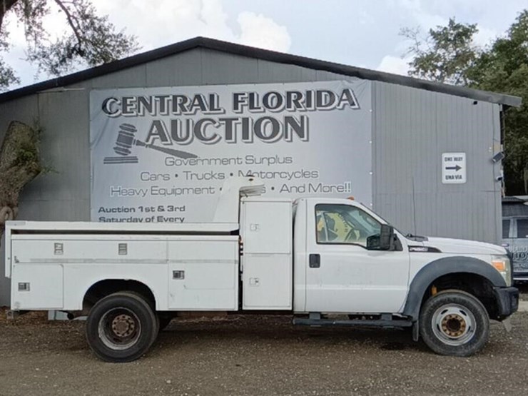 2013-ford-f550-image-1
