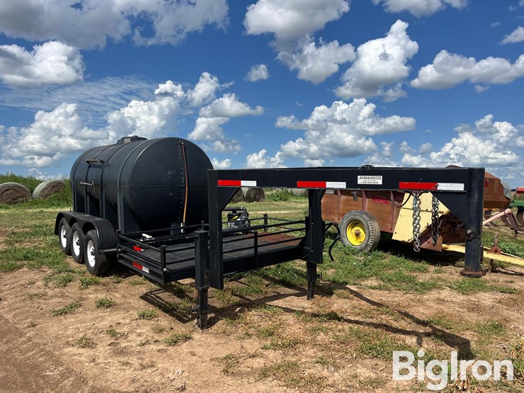jd-skiles-tri/a-5th-wheel-nurse-tank-trailer-image-3