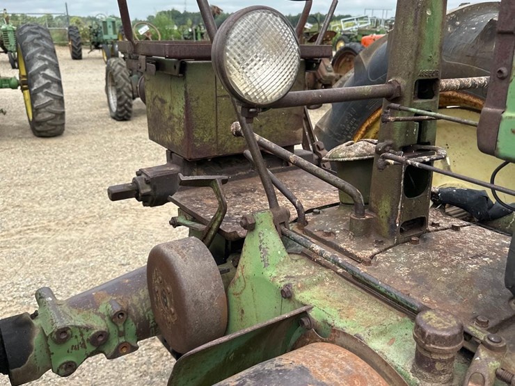 john-deere-a-image-12
