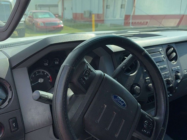2015-ford-f350-image-22