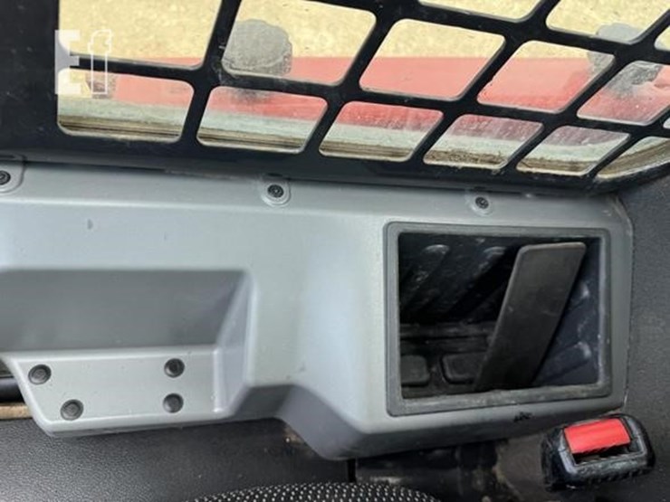 2019-bobcat-t770-image-92